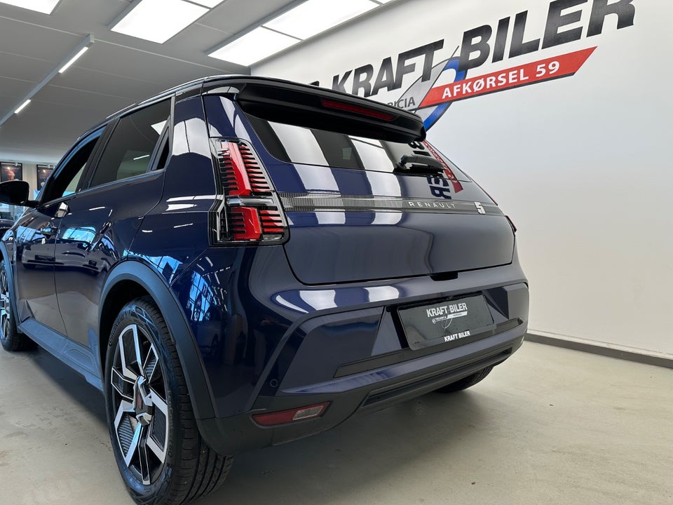 Renault 5 E-Tech 52 Techno 5d