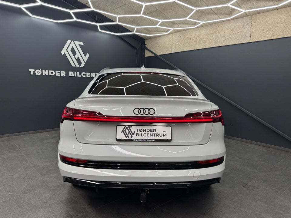 Audi e-tron 55 Black Edition S-line Sportback quattro 5d