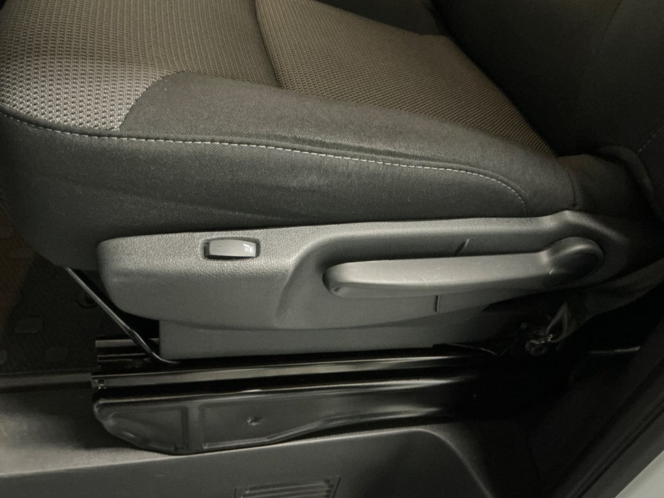 Renault Trafic 2,0 dCi 130 L2H1