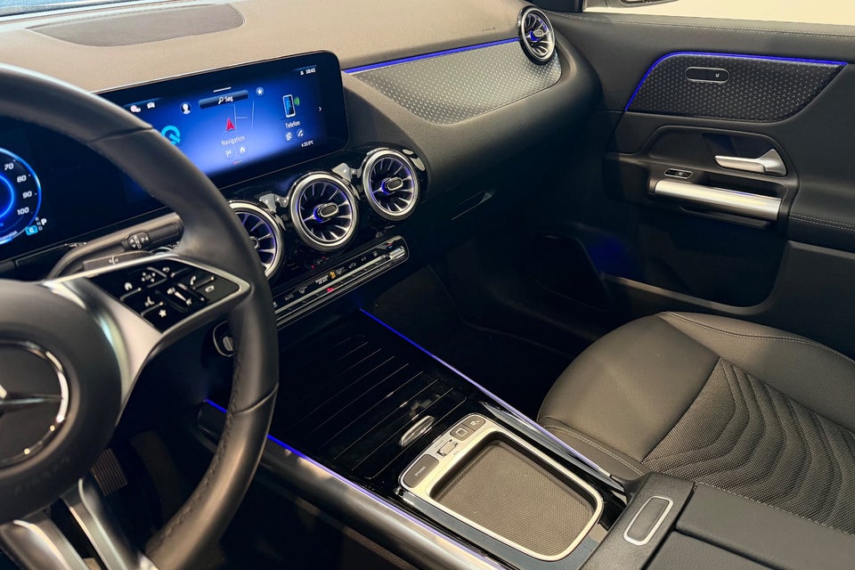 Mercedes EQA250 Progressive 5d