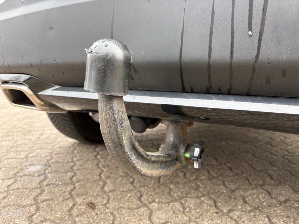 Peugeot 2008 1,2 PureTech 130 Allure Pack 5d