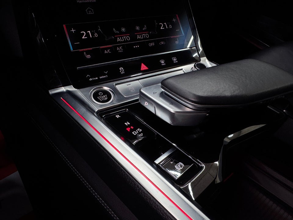 Audi e-tron 55 S-line Sportback quattro 5d