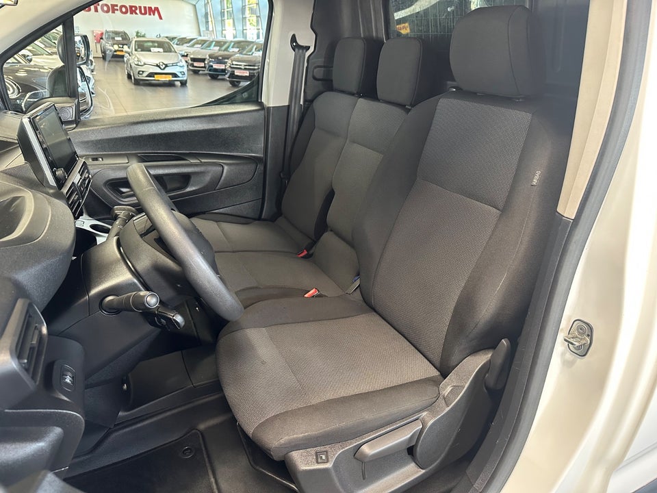 Peugeot Partner 1,5 BlueHDi 100 L2V2 Plus Van