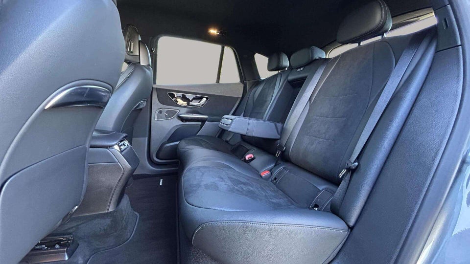 Mercedes EQE350 SUV AMG Advance Plus 4Matic 5d