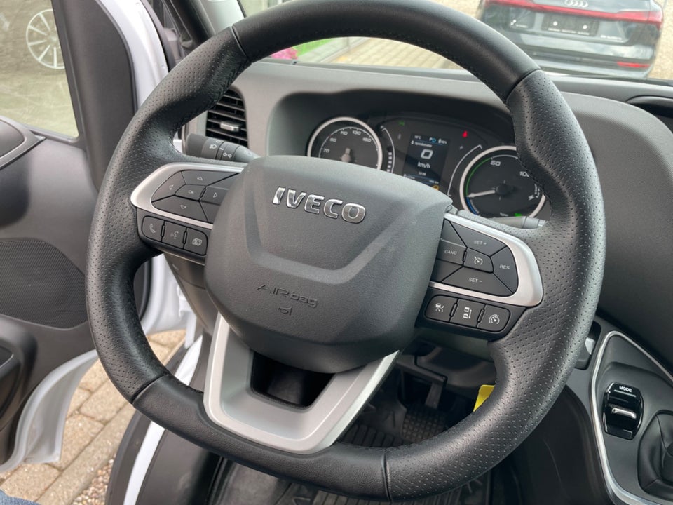 Iveco eDaily 35S14 12m³ Van