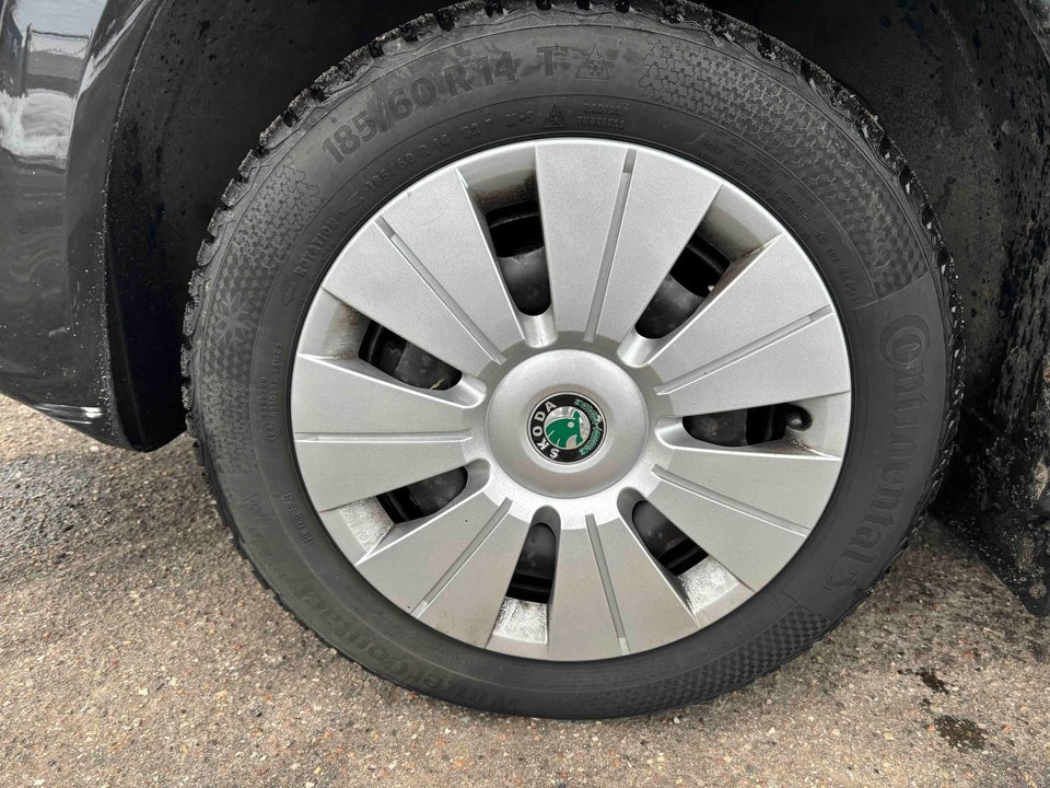 Skoda Fabia 1,4 16V 75 Ambiente Combi 5d