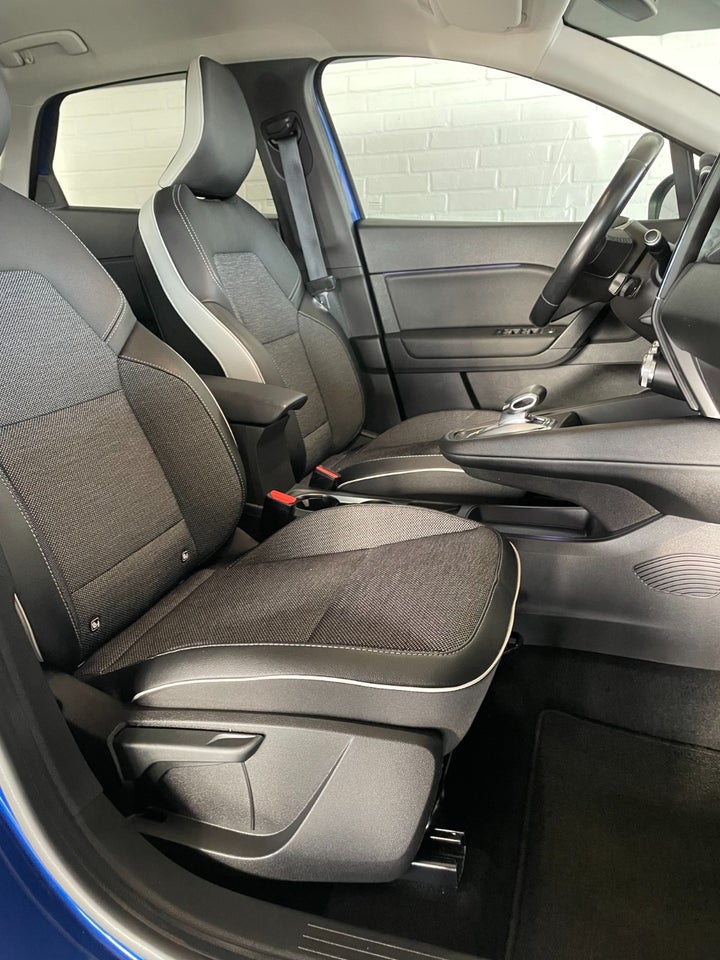 Renault Captur 1,6 E-Tech Intens 5d