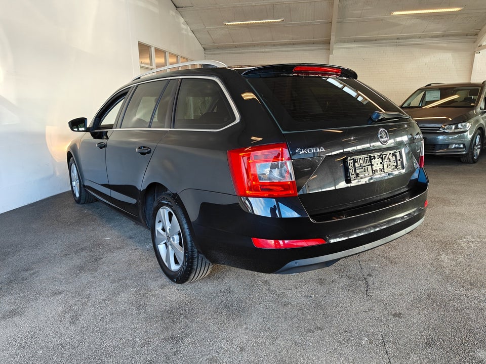 Skoda Octavia 1,4 TSi 140 Elegance Combi 5d