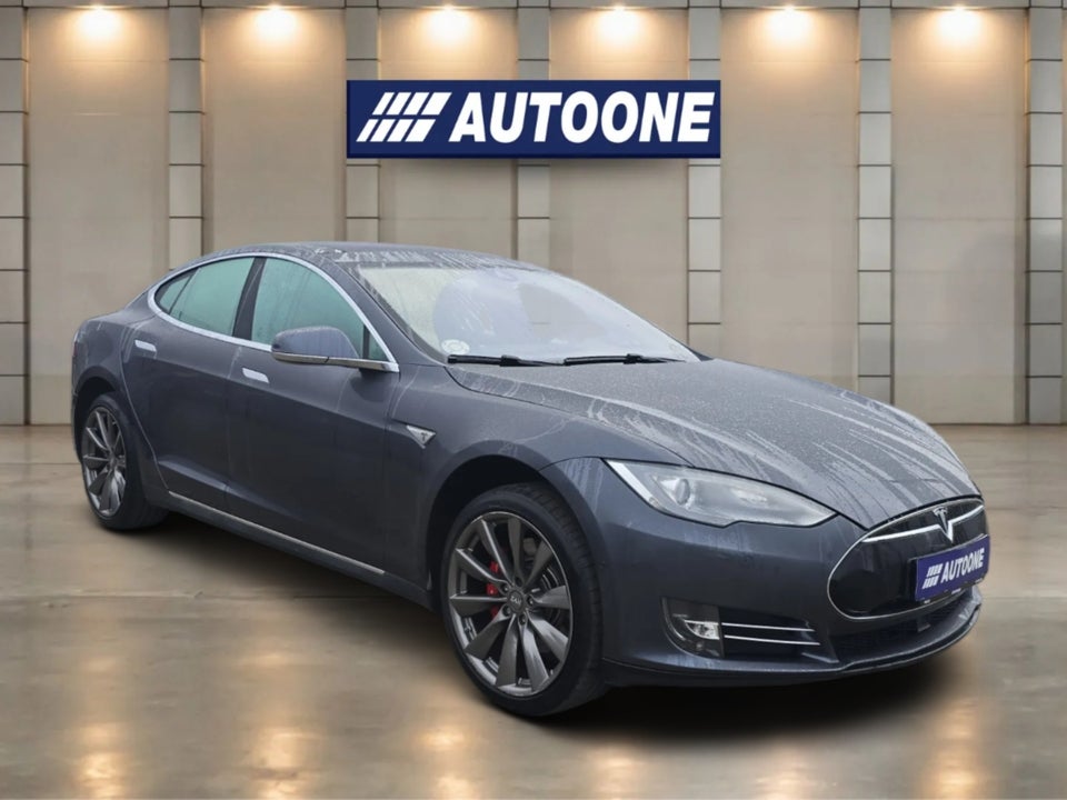 Tesla Model S P85D 5d