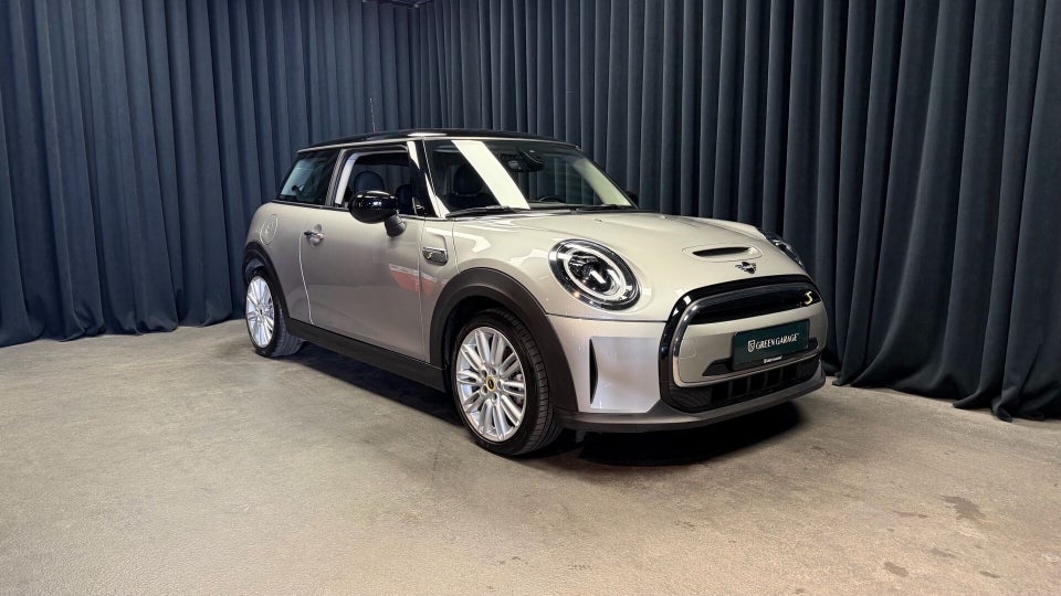 MINI Cooper SE Classic Trim 3d