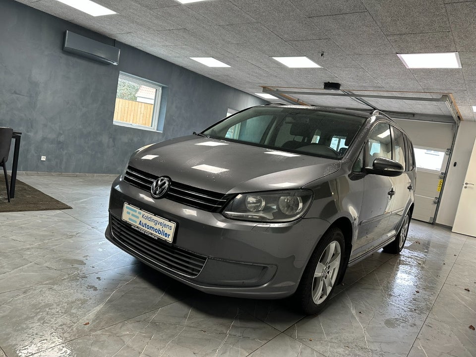 VW Touran 1,6 TDi 105 Comfortline DSG 7prs 5d