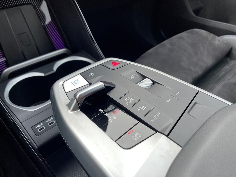 BMW iX1 xDrive30 M-Sport 5d