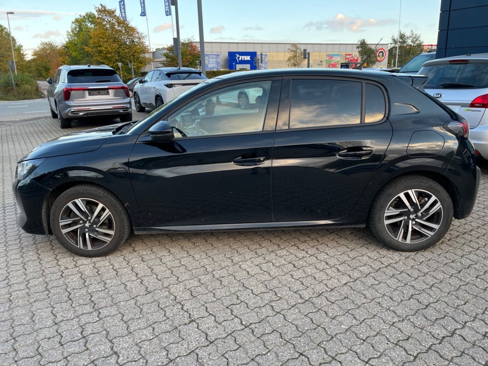 Peugeot 208 1,2 PureTech 100 Allure 5d