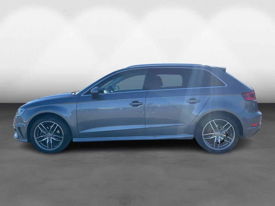 Audi A3 1,4 e-tron Ambiente Sportback S-tr. 5d