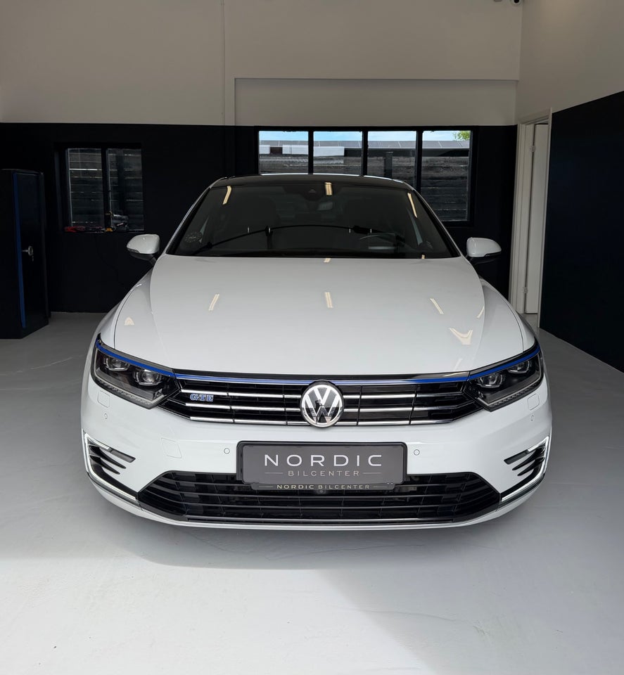 VW Passat 1,4 GTE Highline DSG 4d