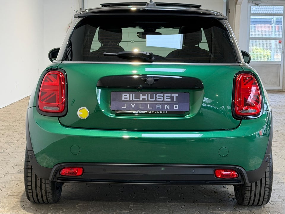 MINI Cooper SE Yours Trim 3d