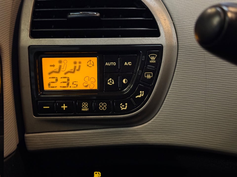 Citroën C4 Picasso 2,0 16V Exclusive aut. 5d