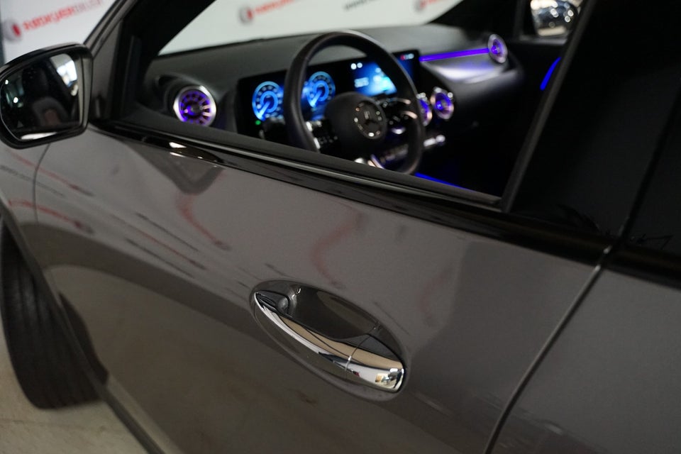 Mercedes EQA250+ Electric Art 5d