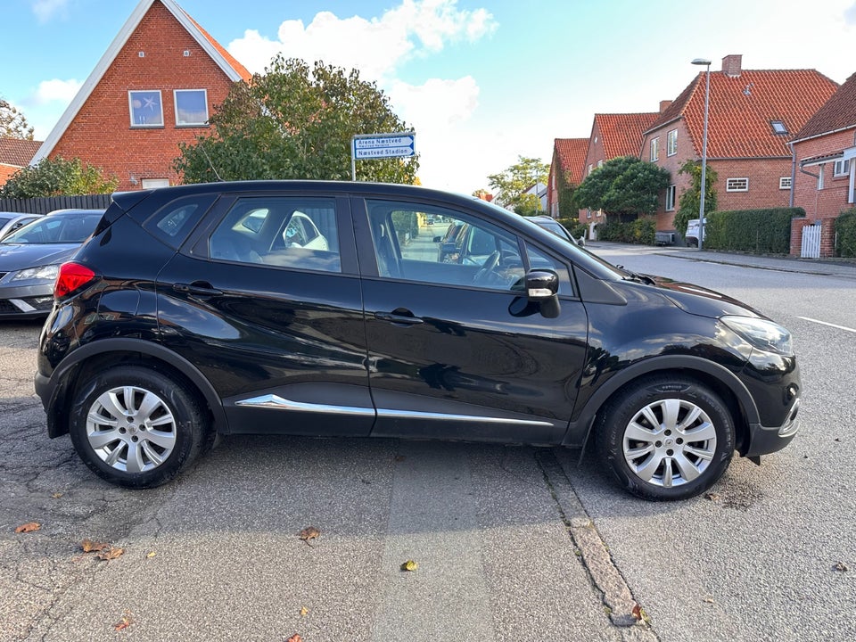 Renault Captur 1,2 TCe 120 Expression EDC 5d