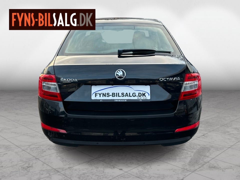 Skoda Octavia 1,6 TDi 105 Ambition DSG 5d