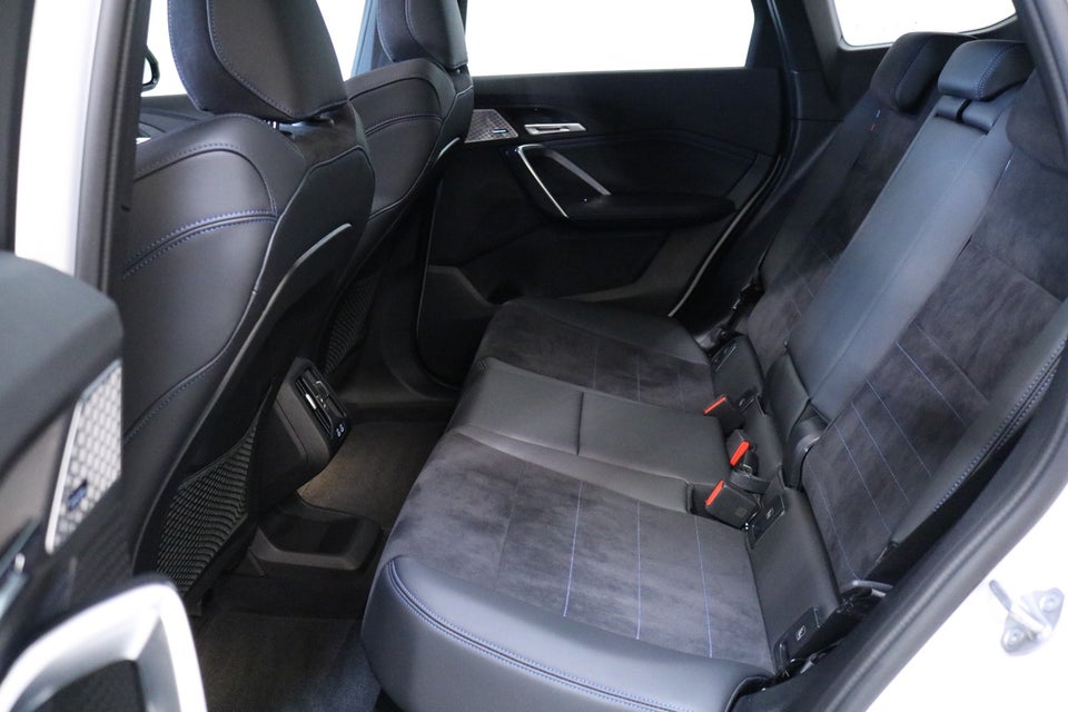 BMW iX1 eDrive20 M-Sport 5d