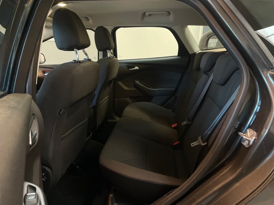 Ford Focus 1,0 SCTi 125 Business stc. 5d