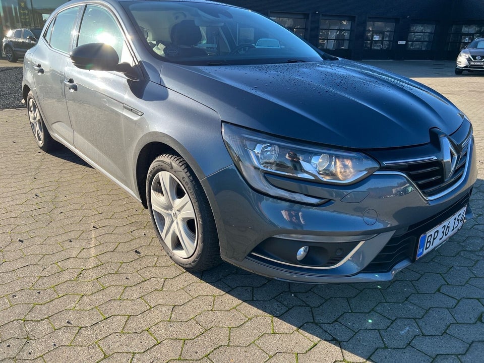 Renault Megane IV 1,2 TCe 100 Zen 5d