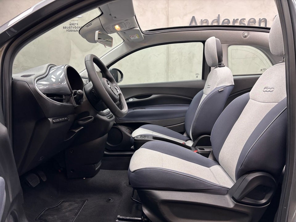 Fiat 500e 42 Icon Cabrio 2d