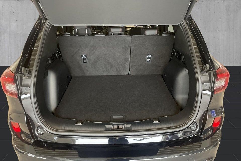 Ford Kuga 2,5 PHEV ST-Line X CVT 5d