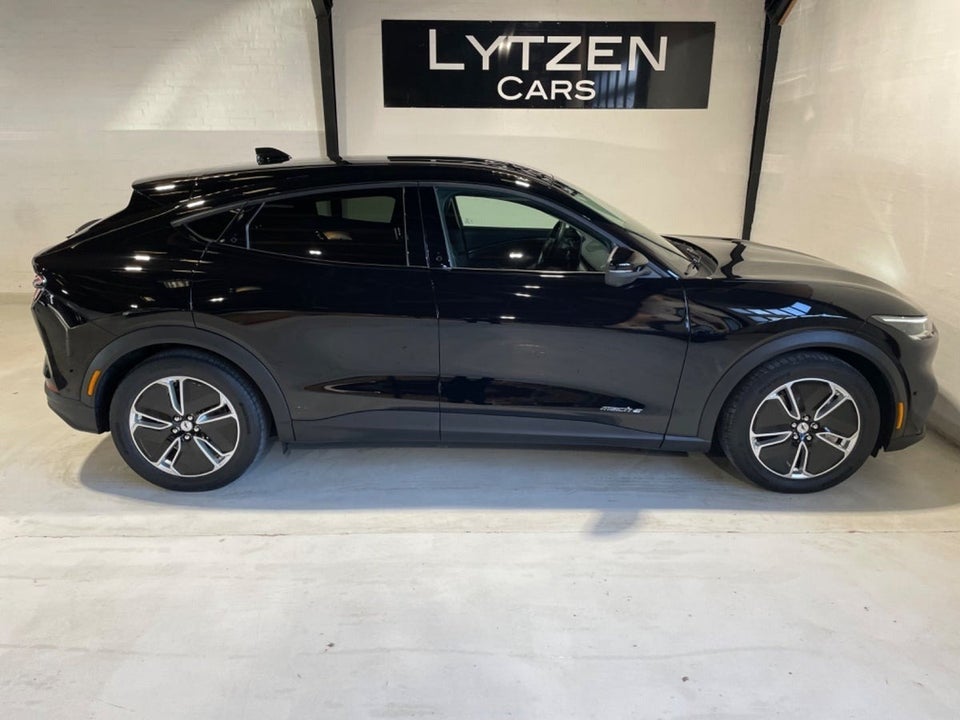 Ford Mustang Mach-E 78 Standard Range 5d