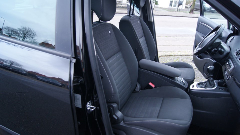 Renault Scenic III 1,5 dCi 110 Limited Edition 5d