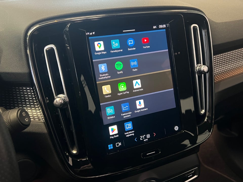 Volvo XC40 P8 ReCharge Twin R-Design 5d