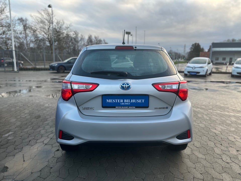 Toyota Yaris 1,5 Hybrid H2 Limited e-CVT 5d