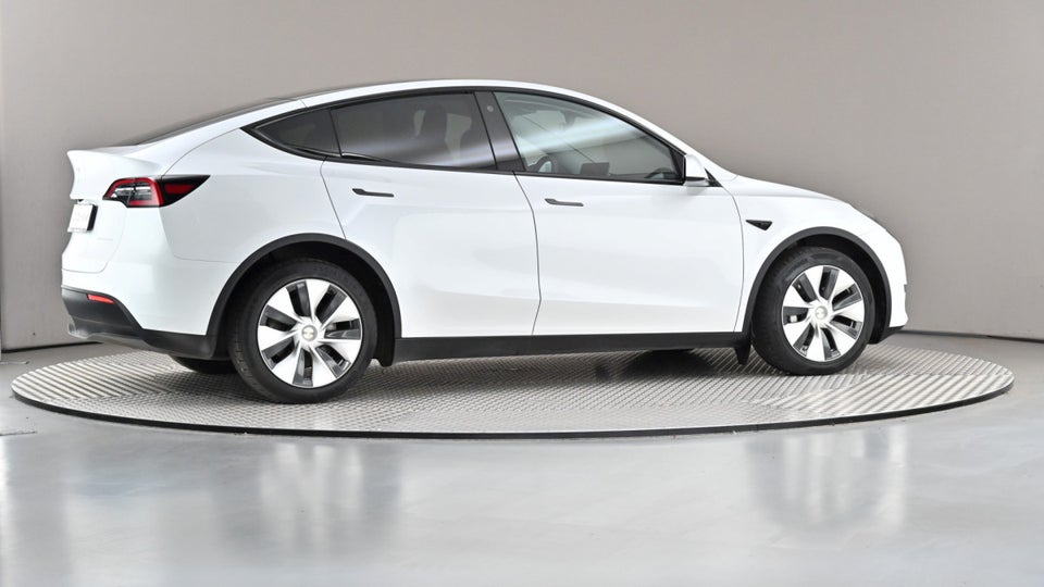 Tesla Model Y Long Range AWD 5d