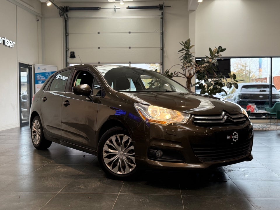 Citroën C4 1,6 e-HDi 115 Exclusive E6G 5d