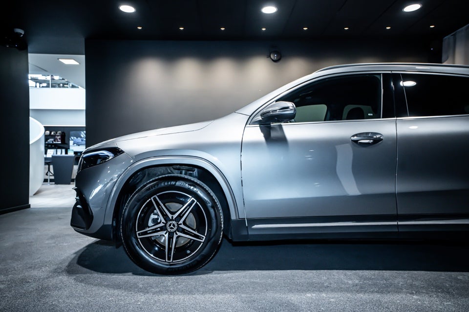 Mercedes EQA250+ AMG Premium 5d