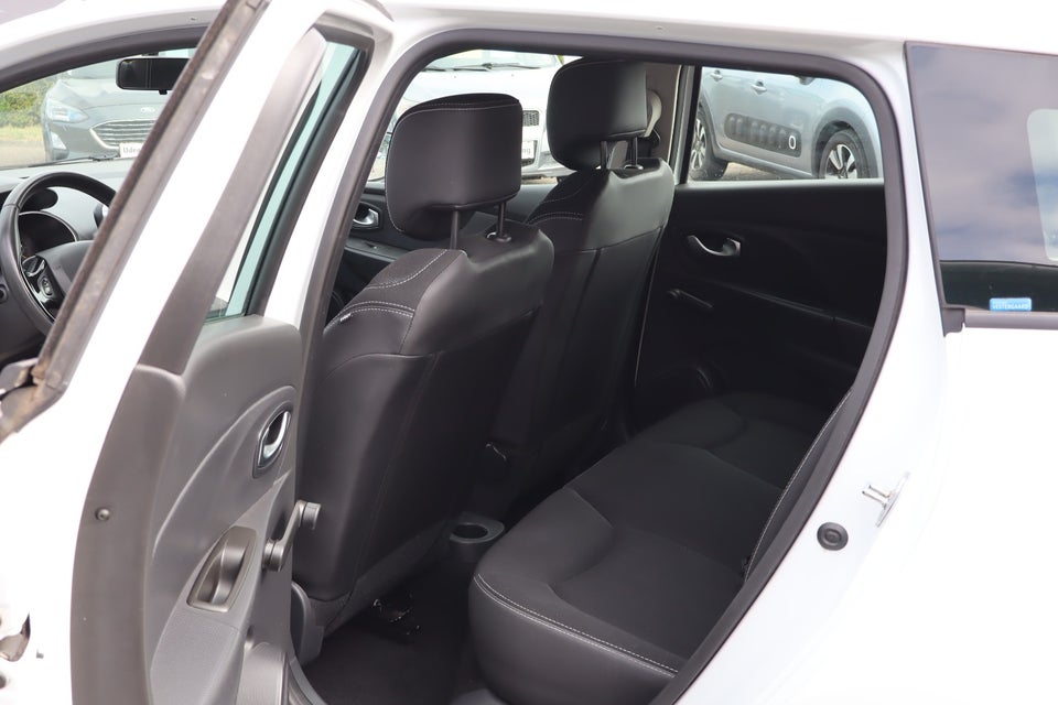 Renault Clio IV 0,9 TCe 90 Dynamique Sport Tourer 5d