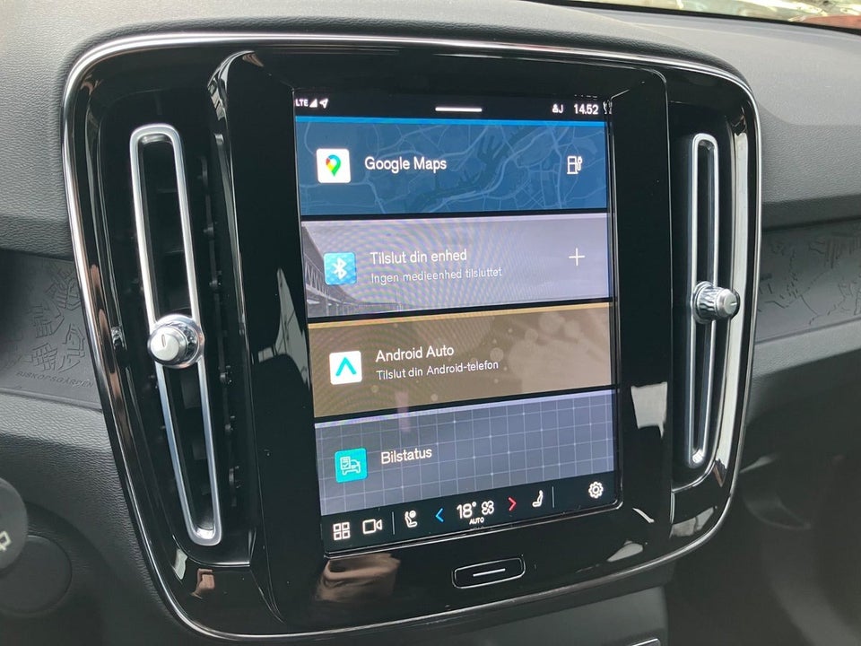 Volvo XC40 P6 ReCharge Core 5d