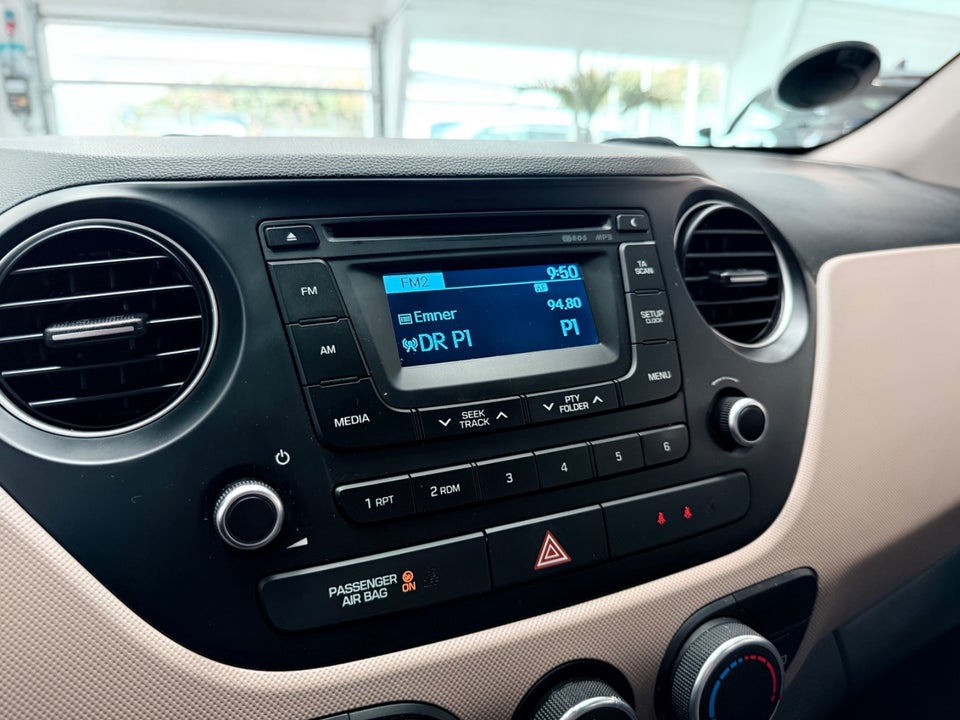 Hyundai i10 1,0 Move 5d