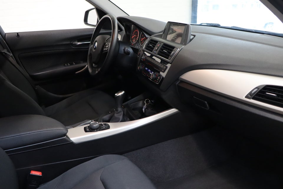 BMW 118i 1,5  5d