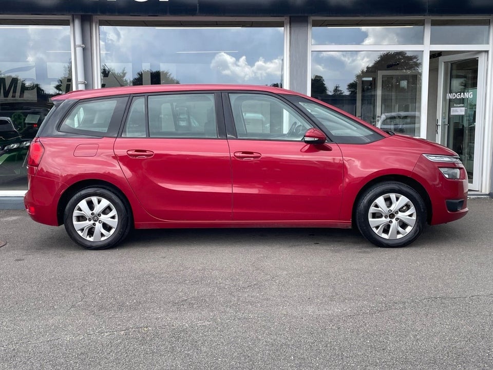 Citroën Grand C4 Picasso 1,6 e-HDi 115 Attraction 5d