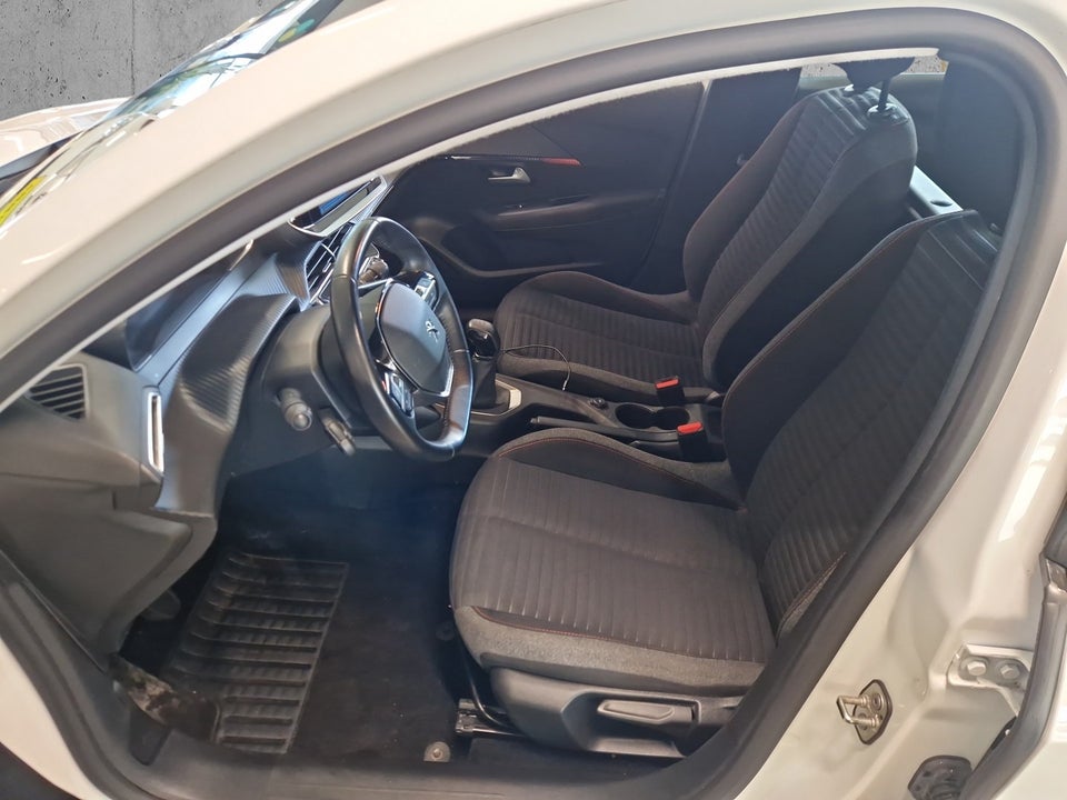 Peugeot 208 1,2 PureTech 75 Active+ Van 5d