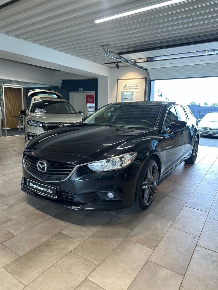 Mazda 6 2,2 SkyActiv-D 150 Core stc. aut. 5d