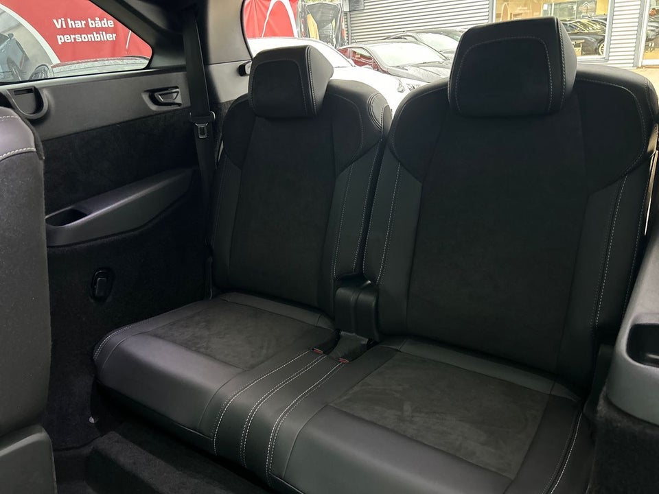 Peugeot e-5008 77 GT 7prs 5d