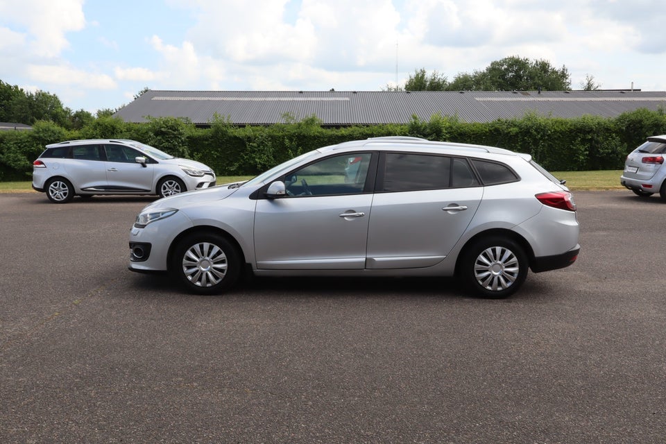 Renault Megane III 1,5 dCi 110 Expression Sport Tourer aut. 5d