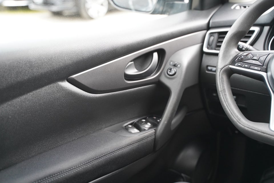 Nissan Qashqai 1,5 dCi 110 Visia 5d