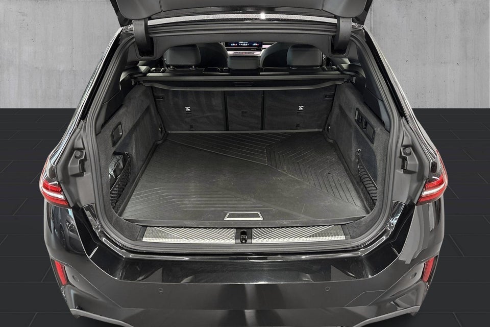 BMW i5 eDrive40 Touring M-Sport 5d