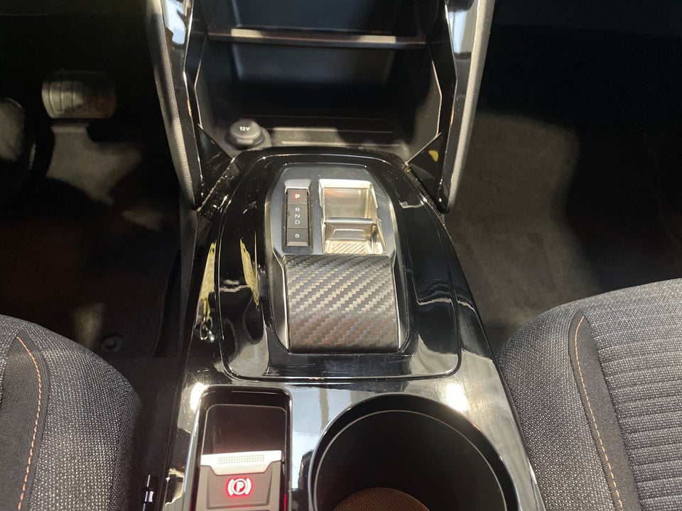 Peugeot e-208 50 Style 5d