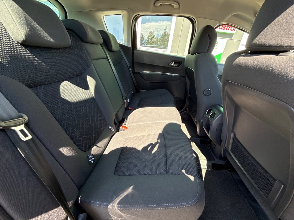 Peugeot 3008 1,6 VTi 120 Access 5d