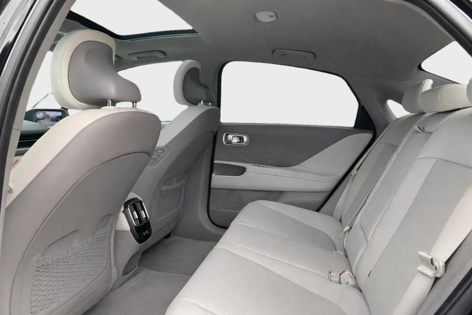 Hyundai Ioniq 6 77 Ultimate AWD 4d